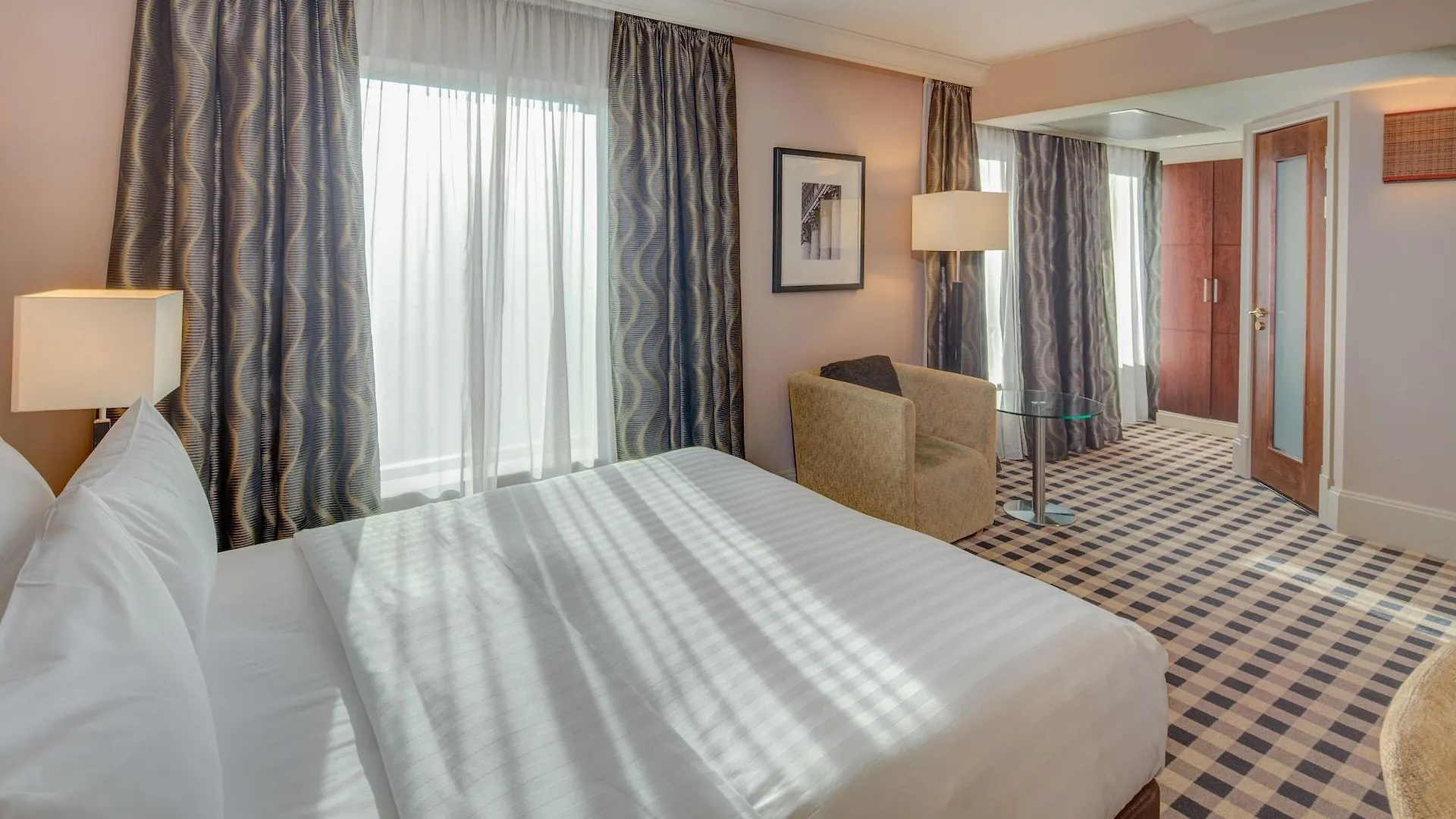 Doubletree By Hilton Hotel Newcastle International Airport