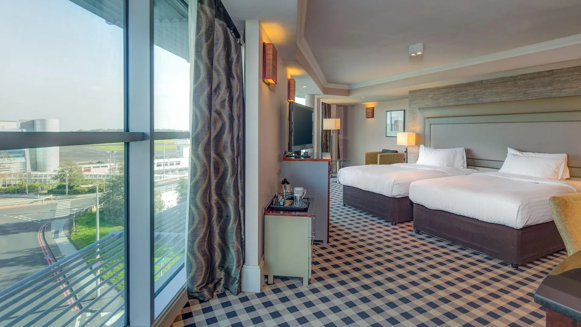 ****  Doubletree By Hilton Hotel Newcastle International Airport United Kingdom