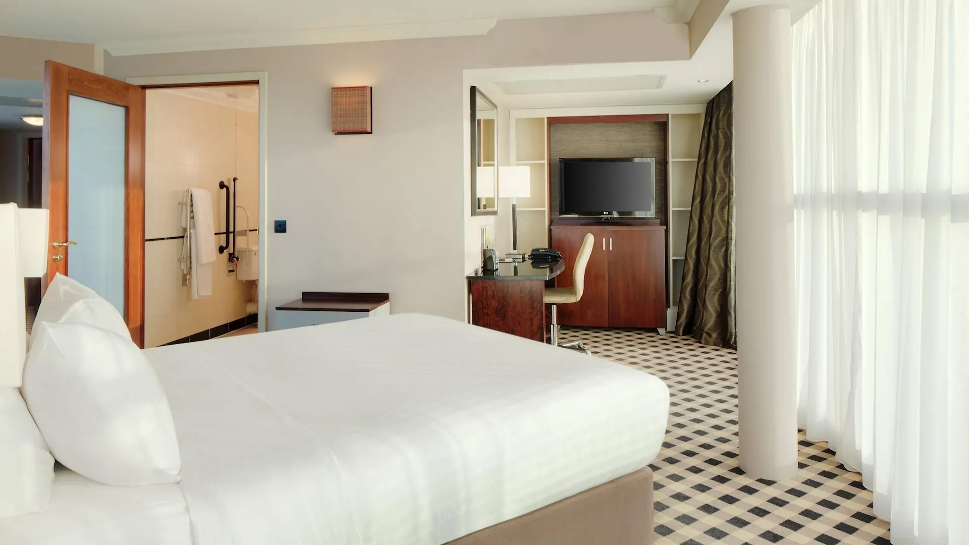 Doubletree By Hilton Hotel Newcastle International Airport