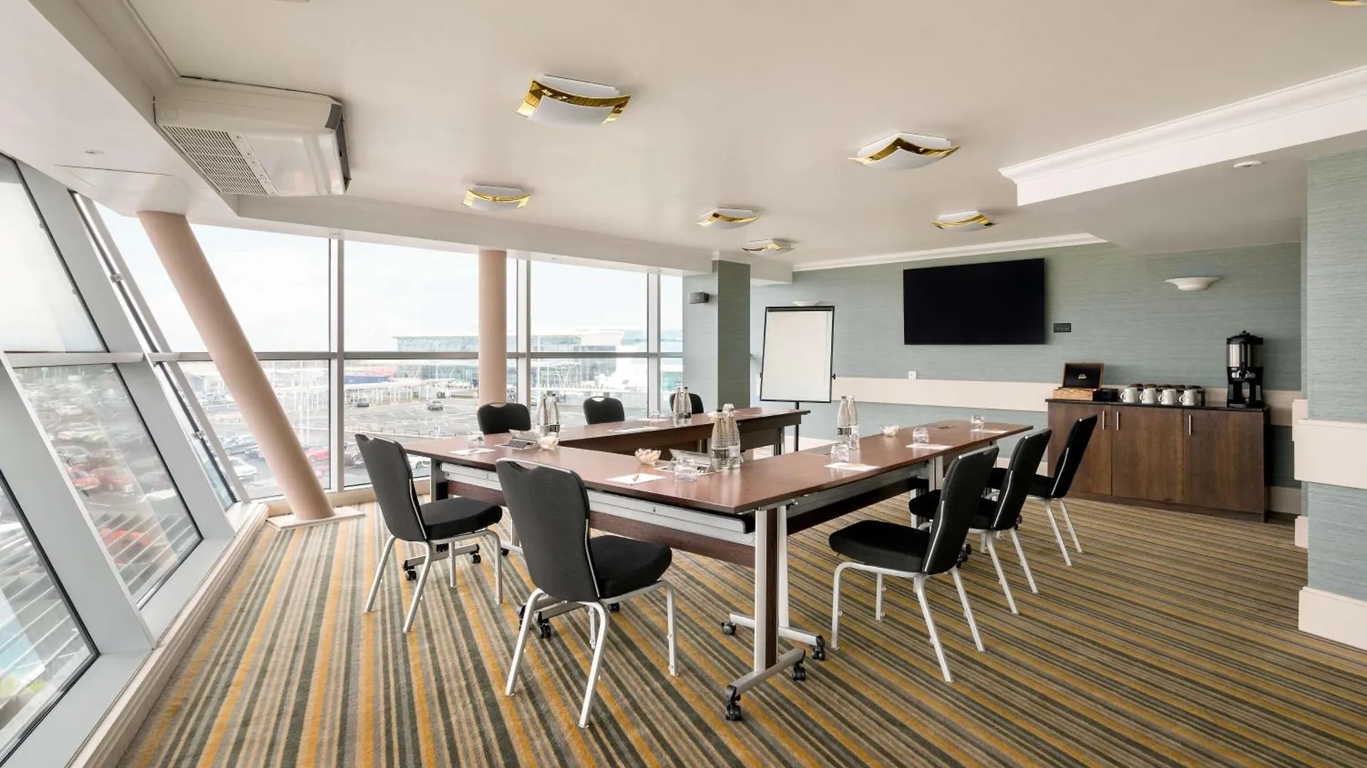 Doubletree By Hilton Hotel Newcastle International Airport 4*, Newcastle upon Tyne