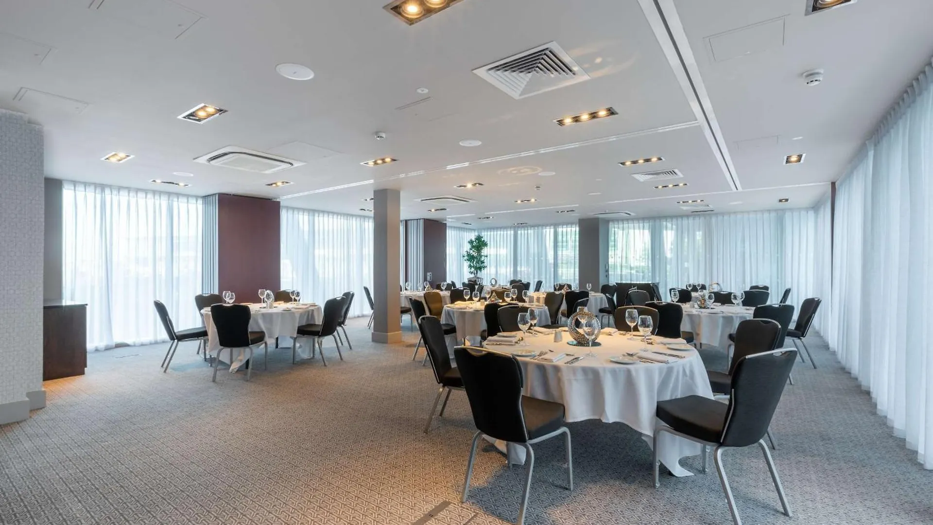 Doubletree By Hilton Hotel Newcastle International Airport
