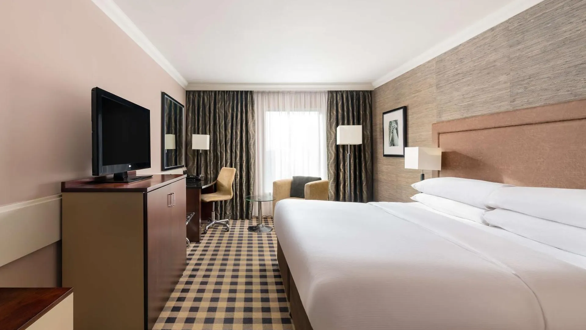 Doubletree By Hilton Hotel Newcastle International Airport  Newcastle Upon Tyne